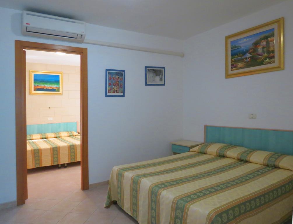 Hotel Residence Villa Ascoli Vieste Exteriör bild